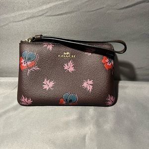 Women’s Coach Floral Canvas Wristlet